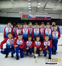 ХК УРАЛ ИРБИТ стали серебряными призерами Международного турнира 